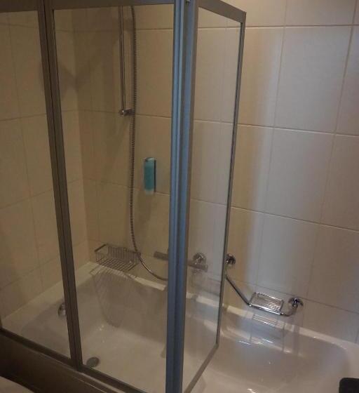 Стандартный Номер Кровать Кинг, Asiris