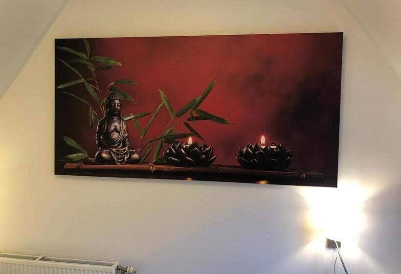 Трехместный Номер Deluxe, Asiris