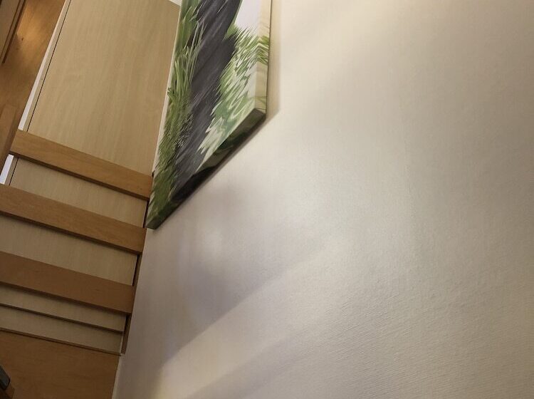 Номер Дюплекс, Asiris