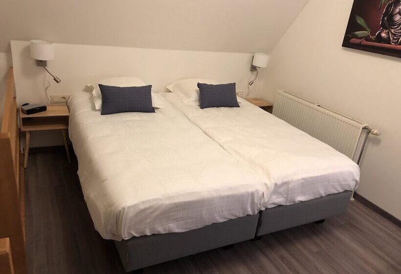 Номер Дюплекс, Asiris