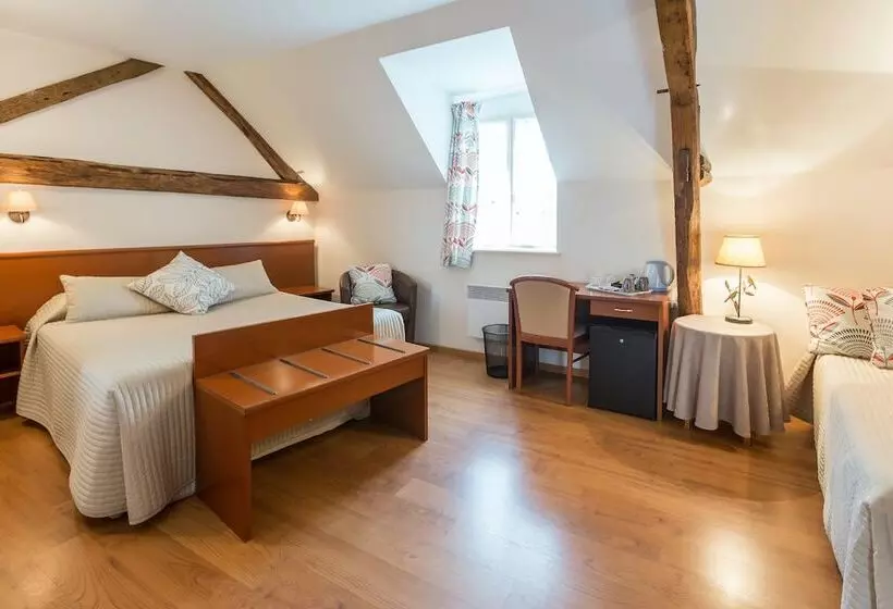 スーペリアトリプルルーム, Auberge Du Cheval Blanc