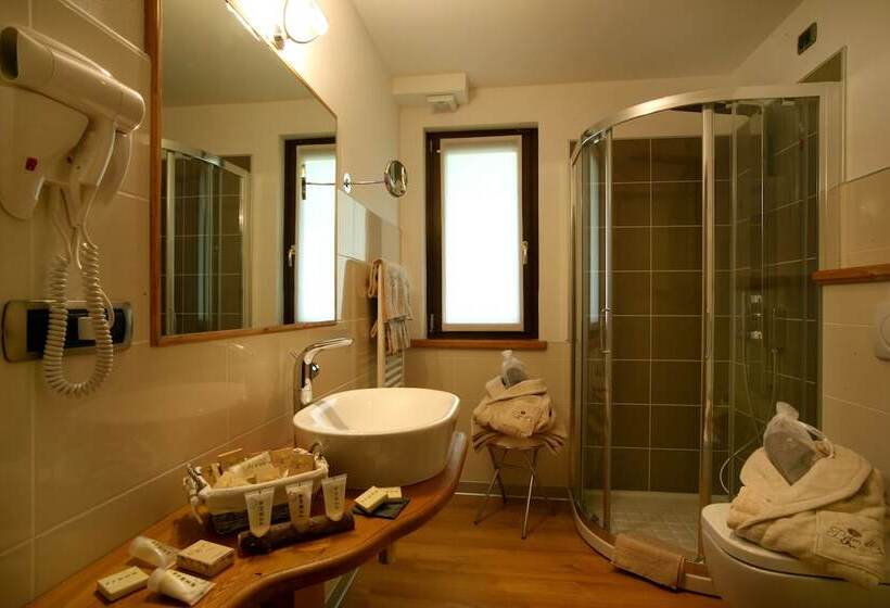 غرفة سوبيريور مطلة على الجبل, Boton D Or & Wellness A La Thuile