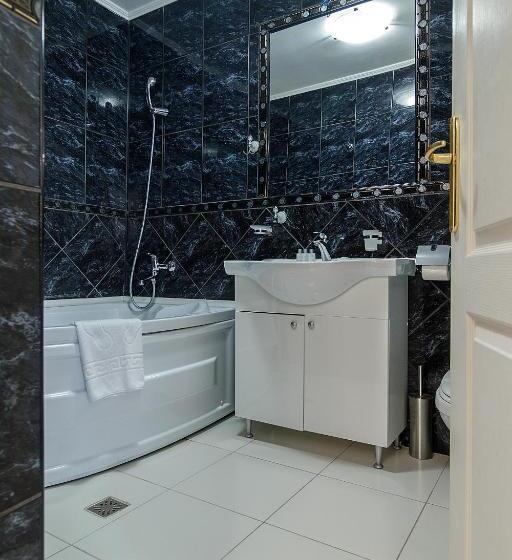 패밀리 룸, Casa Monte Verde