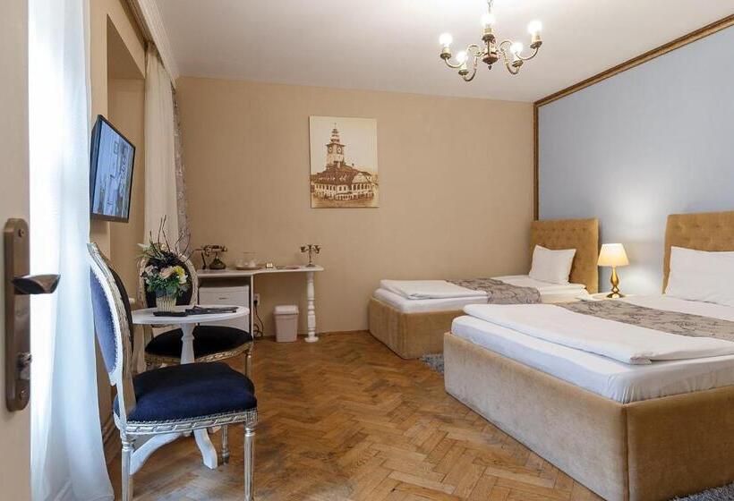 패밀리 룸, Casa Monte Verde