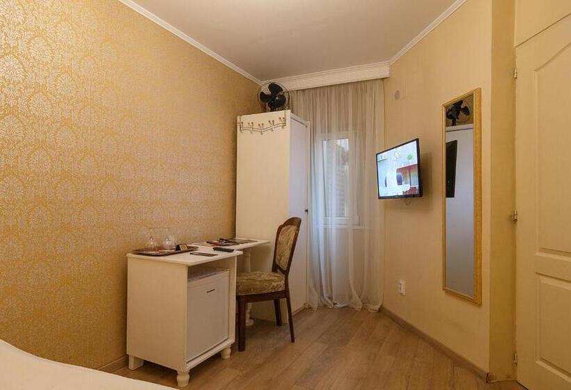 חדר אקונומי, Casa Monte Verde