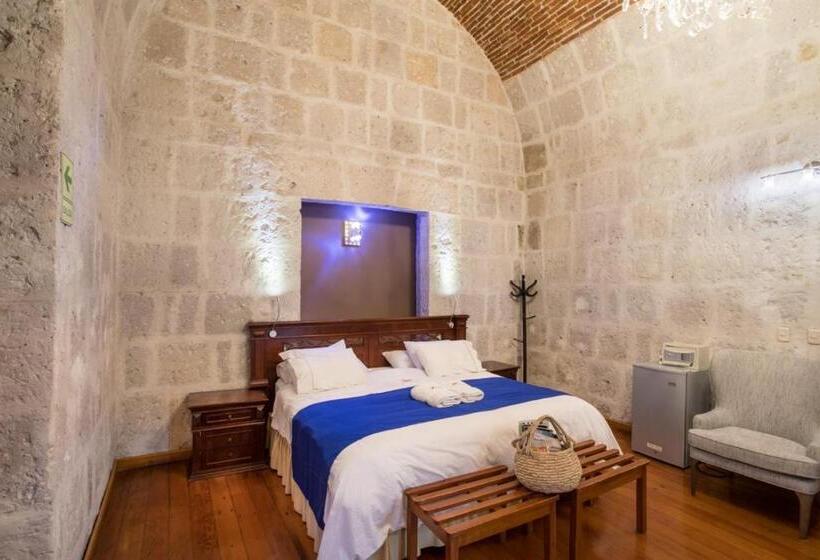 スイート, Casona Solar