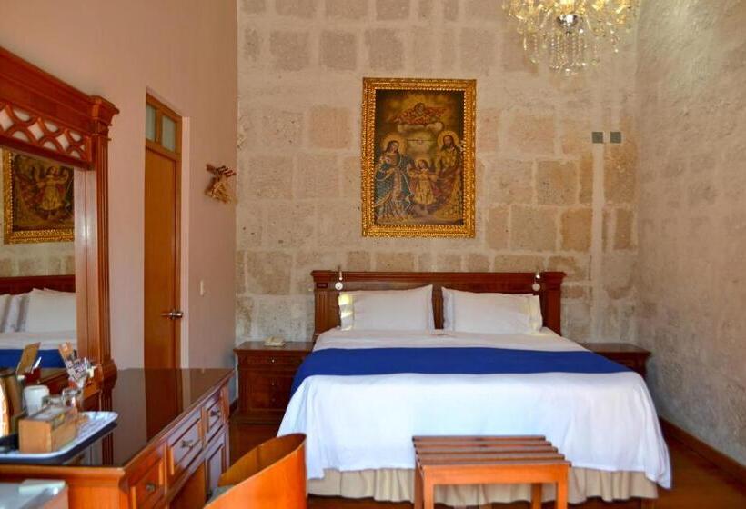 スタンダードルーム, Casona Solar