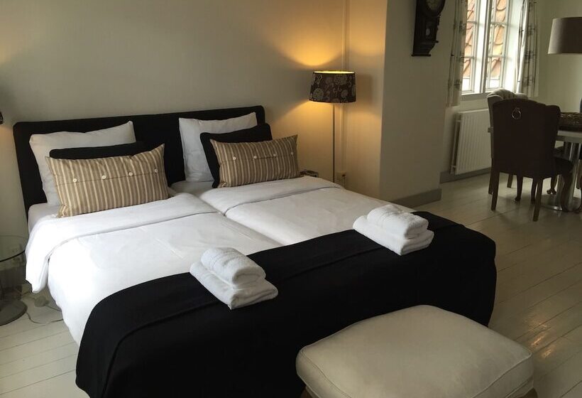 חדר דלוקס, De Tabaksplant