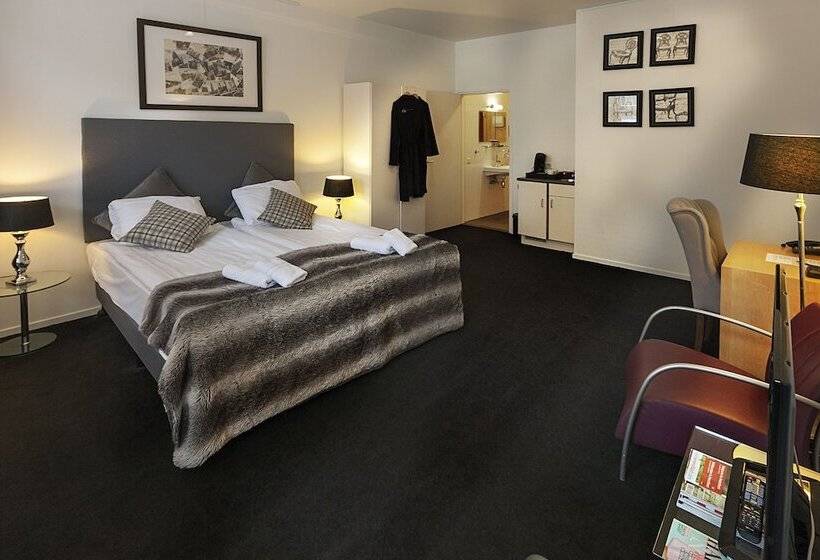 חדר דלוקס, De Tabaksplant