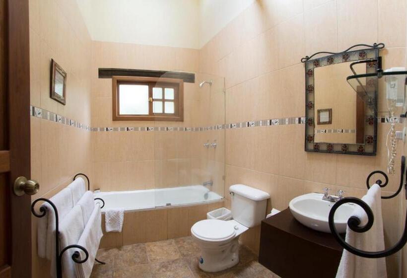 家庭洋房, Hosteria Caballo Campana