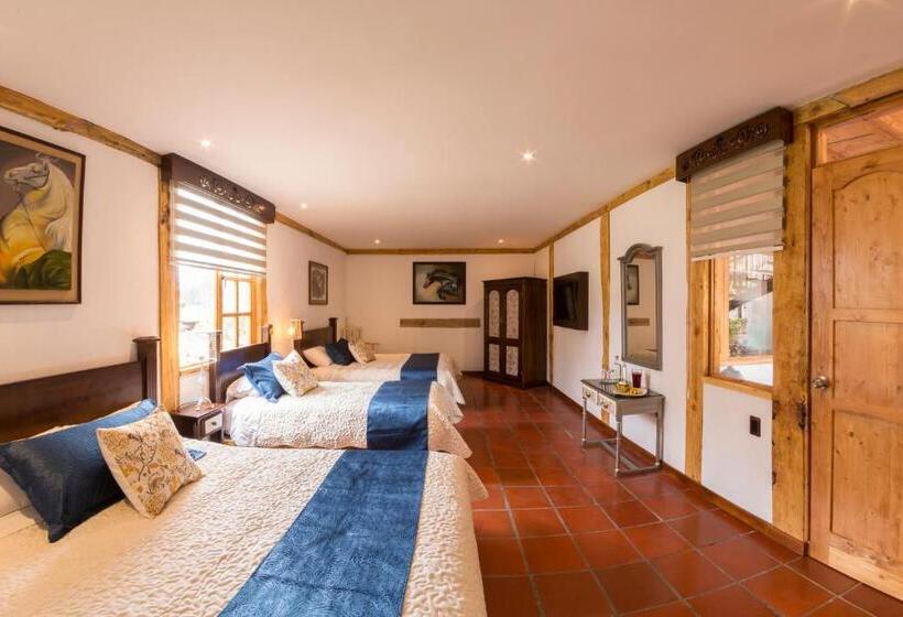 家庭套房, Hosteria Caballo Campana