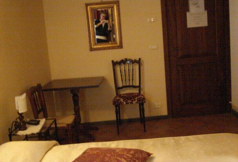 اتاق استاندارد, La Campana D Oro