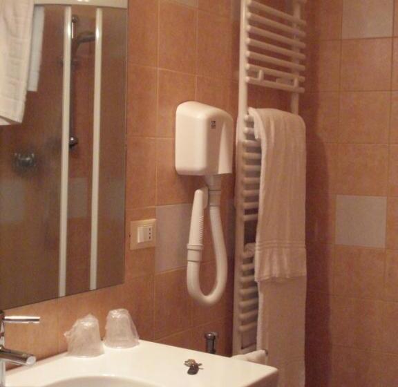 اتاق استاندارد, La Campana D Oro