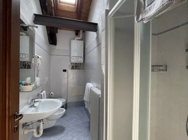エクゼクティブトリプル, Albergo La Torre