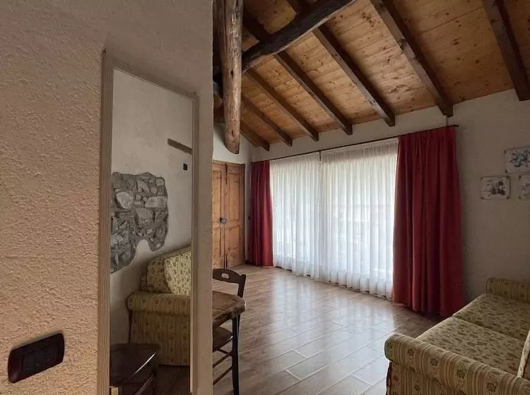 エクゼクティブトリプル, Albergo La Torre