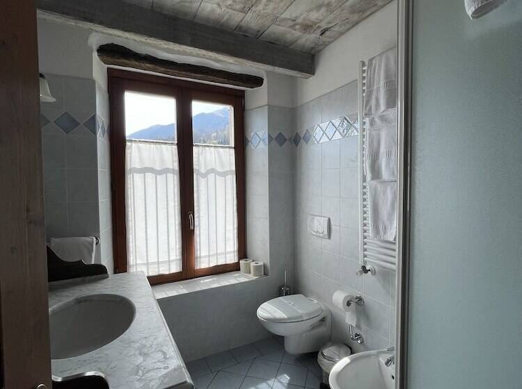 جناح عائلي, Albergo La Torre