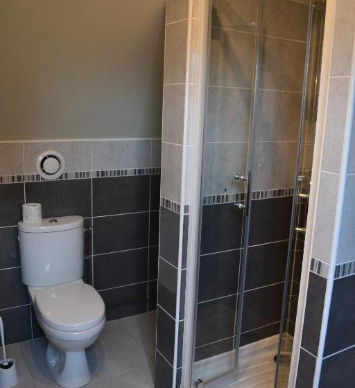 غرفة عائلية, Logis Hôtel Le Carnot