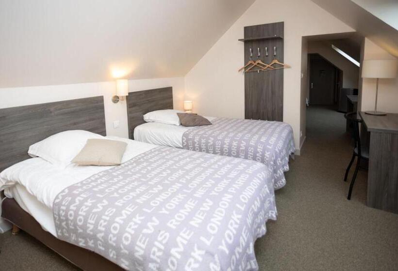 غرفة عائلية, Logis Hôtel Le Carnot