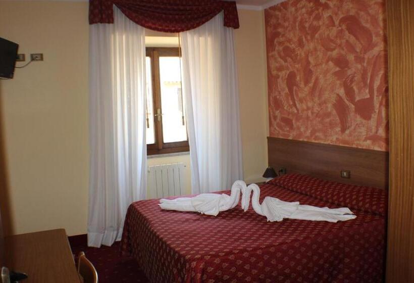 חדר קלאסי, Miralago