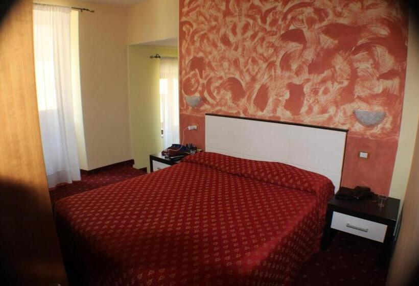 חדר קלאסי, Miralago