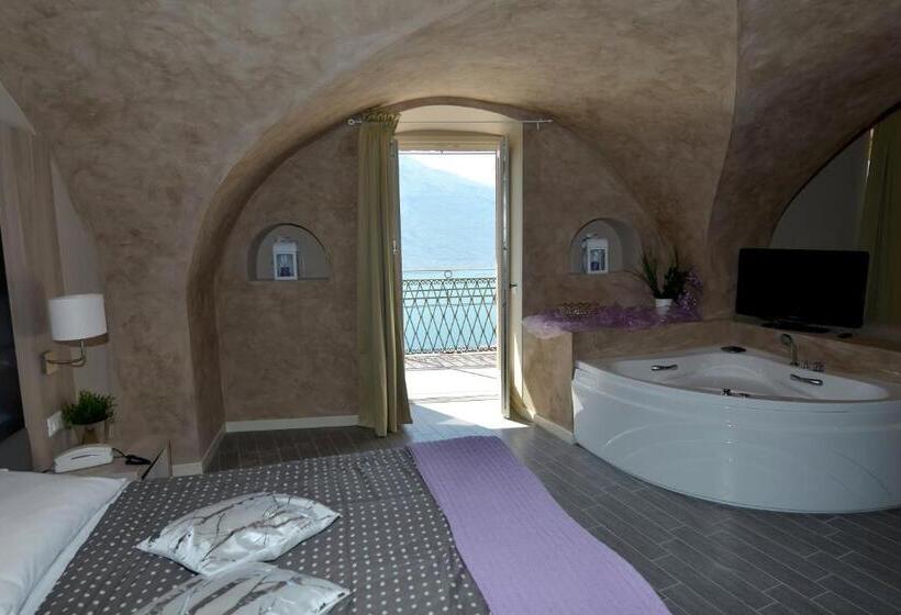 סוויטת ג'וניור עם מרפסת, Miralago