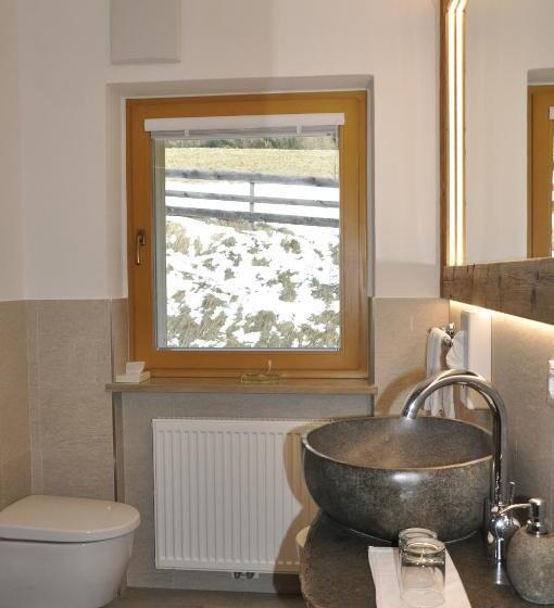 컴포트 룸, Rosengarten