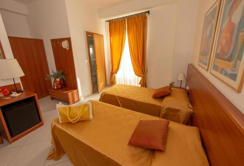 اتاق استاندارد یک نفره, Solaria