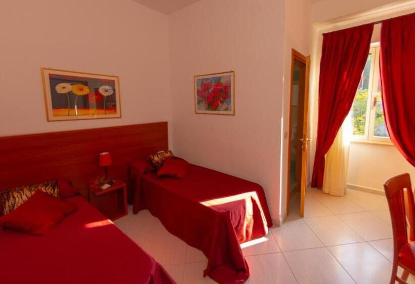 اتاق خانوادگی, Solaria