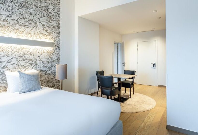 Семейный Номер, Stayen