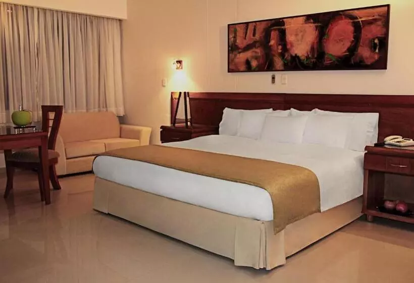 Junior Suite, Tativan