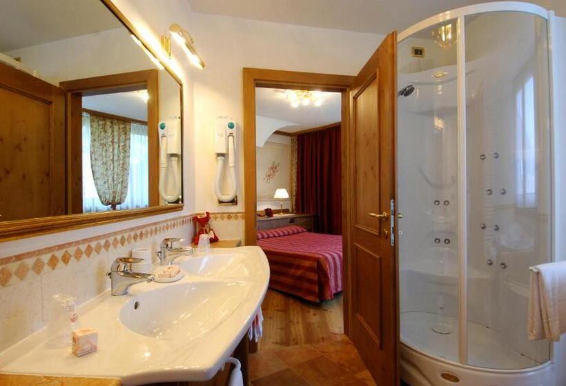 סוויטה עם מרפסת, Tevini Dolomites Charming