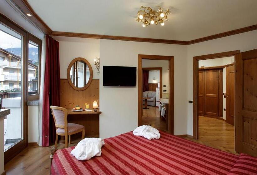 Люкс с Балконом, Tevini Dolomites Charming