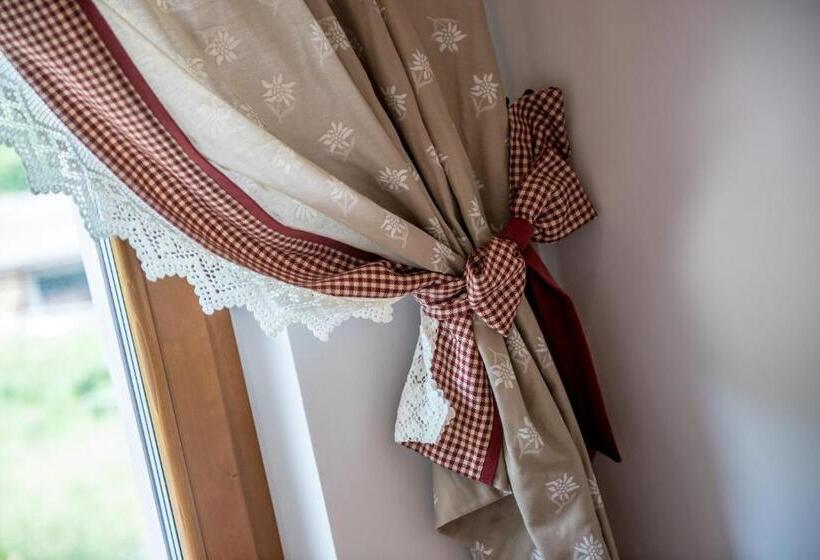 חדר סטנדרט, Tevini Dolomites Charming