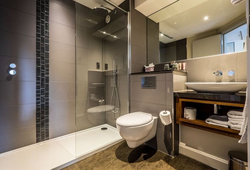 高级大房间, The Alexander Pope