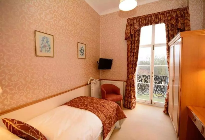 Standard Yhden Hengen Huone, The Crescent
