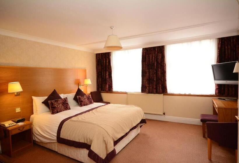 غرفة قياسية, The Crescent