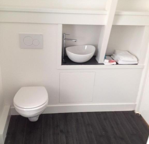 标准单人间, Zeespiegel