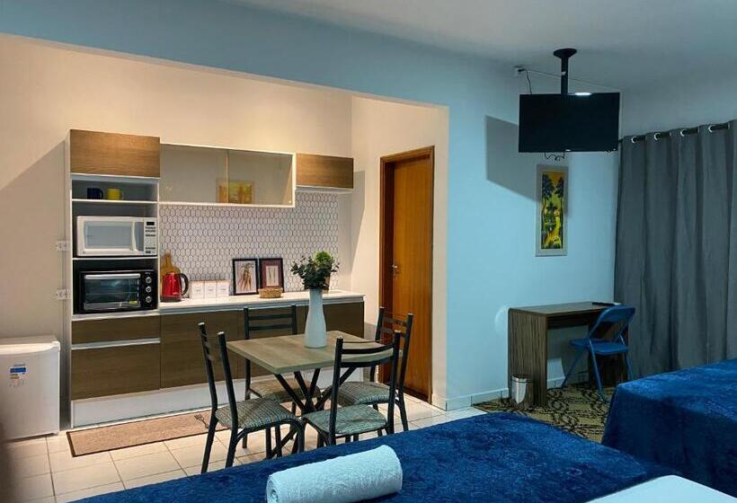 חדר דלוקס עם מיטת קינג, B & A Suites Inn Hotel   Quarto Luxo Safira