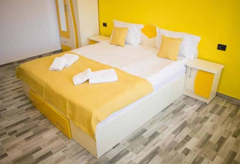 Номер Стандарт, Casa Erk