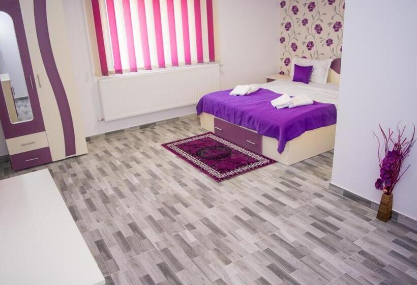 Номер Стандарт, Casa Erk