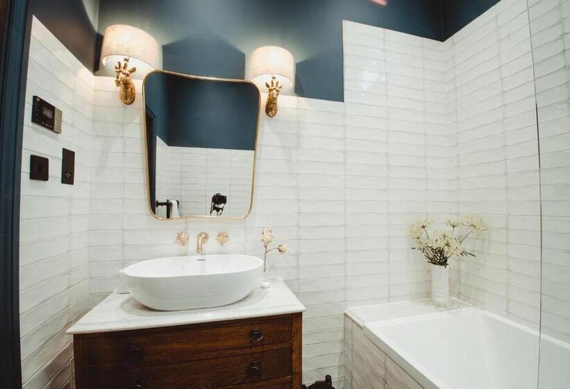 Дом 1 Спальня, Ch1 Boutique Stays