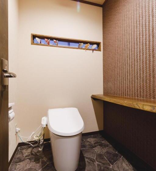 خانه 1 خوابه, Couch Potato Hostel   Vacation Stay 88241