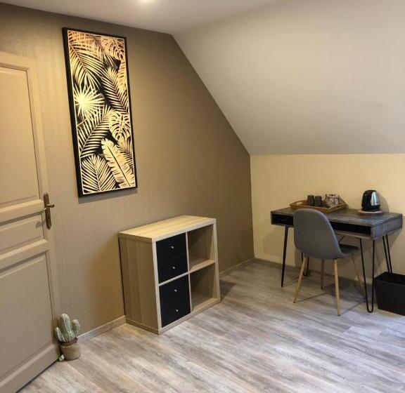 ２ベッドスイートルーム, Au Lavoir Du Serein L Eventail