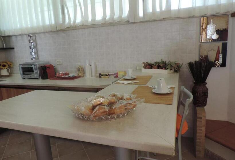 חדר סטנדרט לארבעה, Artemide B&b