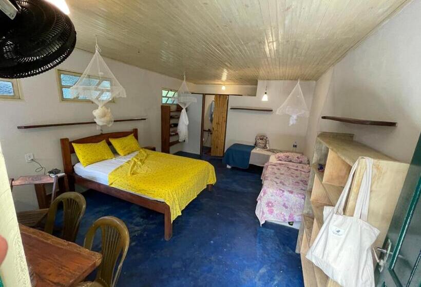 جناح مزوَّد بشرفة, Hostel Moreré