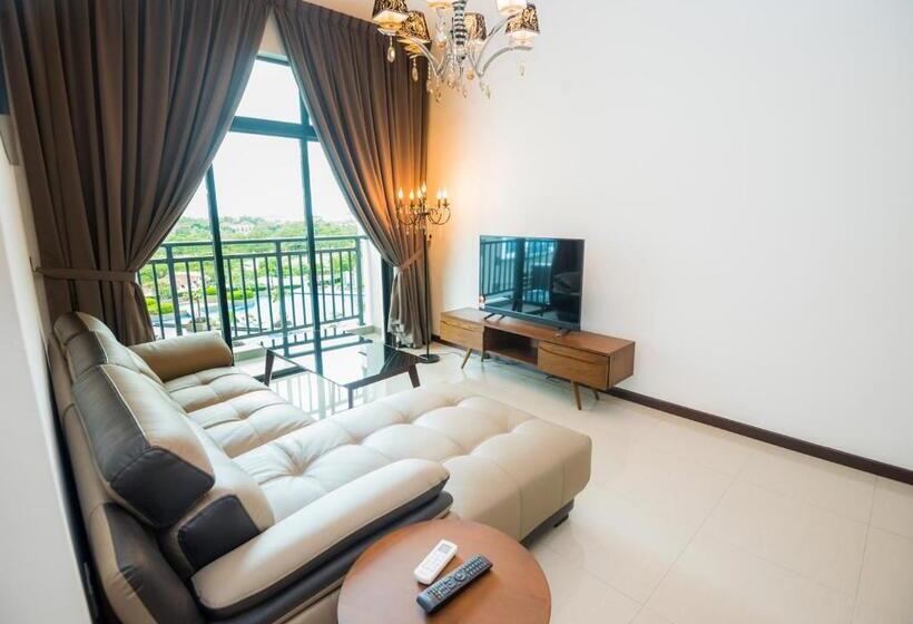 חדר סטנדרט נוף לבריכה, Molek Regency Taman Molek