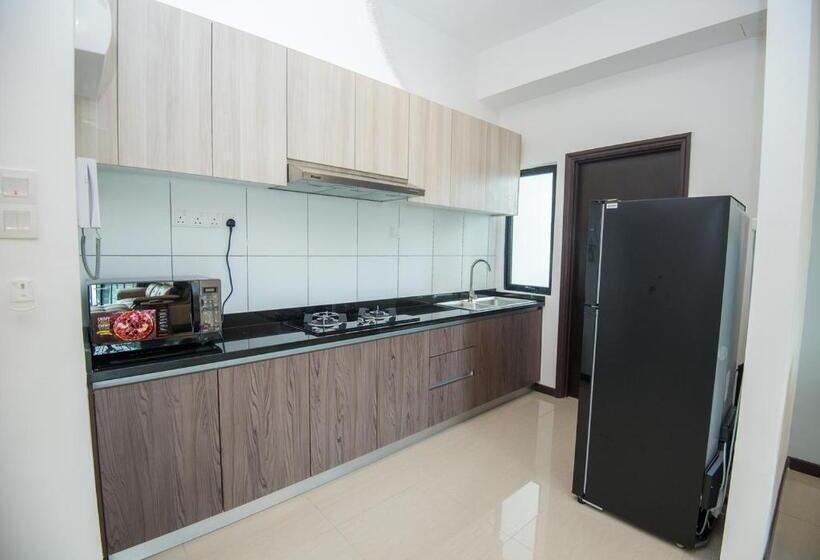 חדר סטנדרט נוף לבריכה, Molek Regency Taman Molek