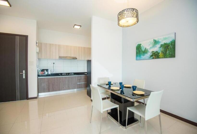 חדר סטנדרט נוף לבריכה, Molek Regency Taman Molek