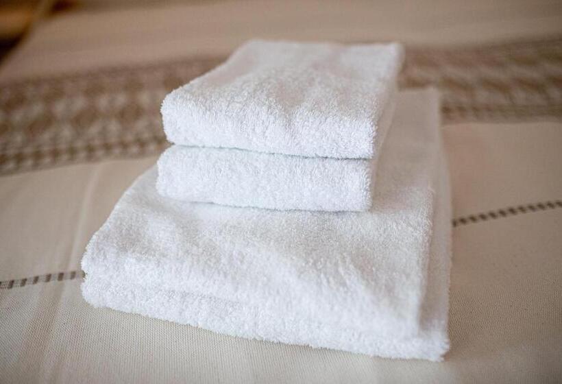 غرفة قياسية مطلّة علي الحديقة, La Corte Di Pulicinu