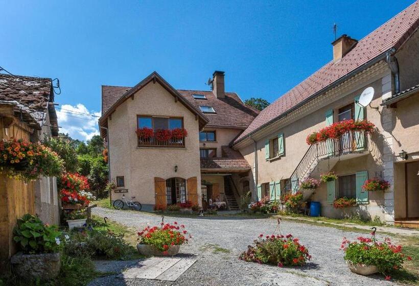 Номер Стандарт Вид на Горы, Les Clarines Perceneige   Chambre D Hôtes Vue Sur Montagne